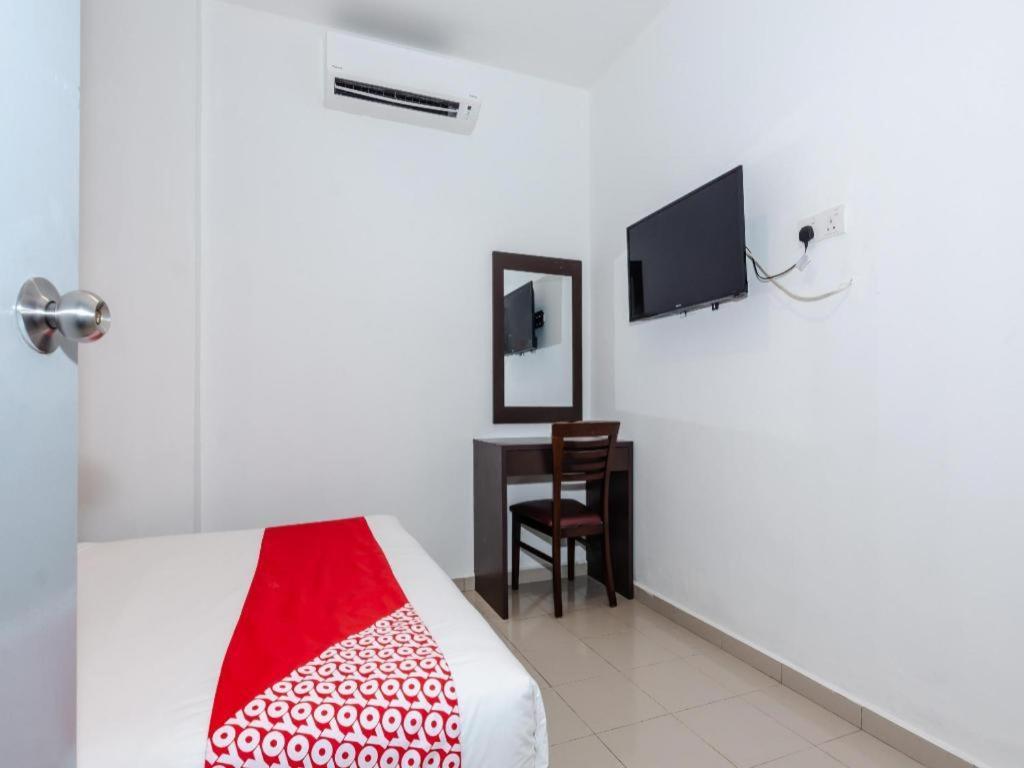 Oyo 1090 Hollitel Hotel Melaka Zewnętrze zdjęcie