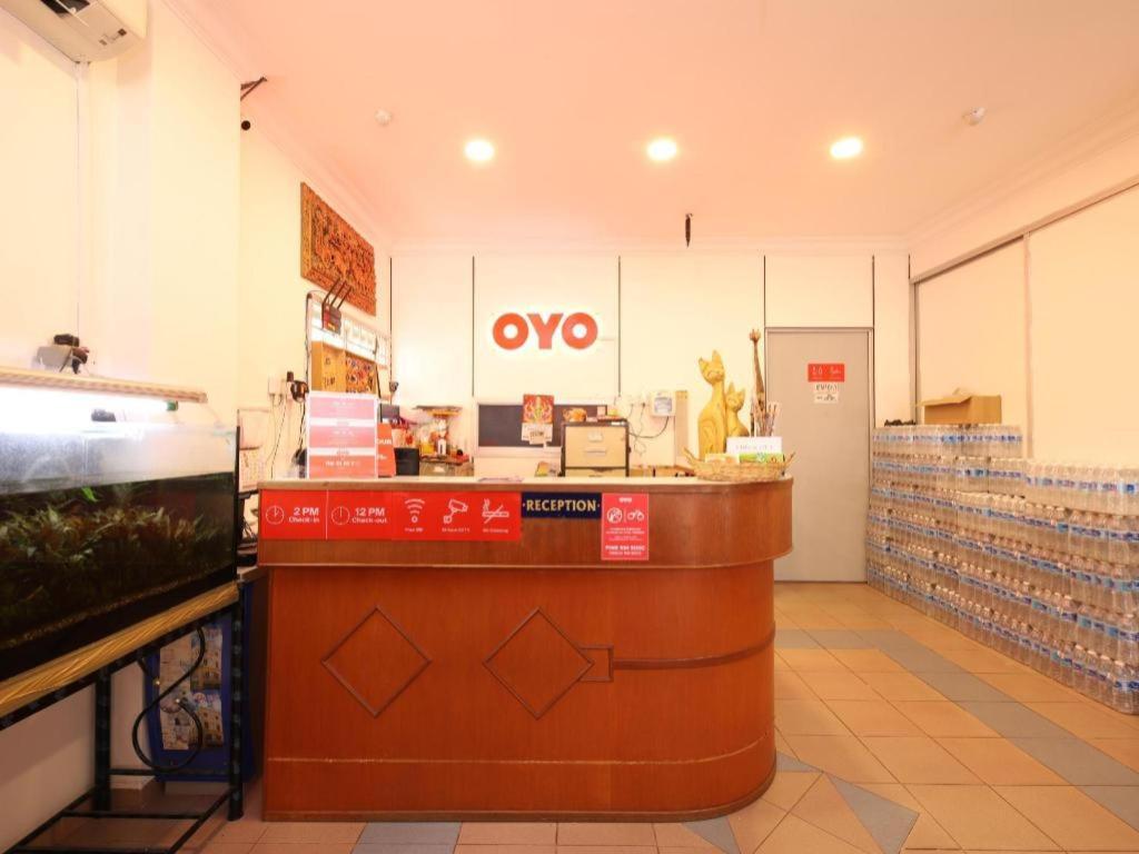 Oyo 1090 Hollitel Hotel Melaka Zewnętrze zdjęcie