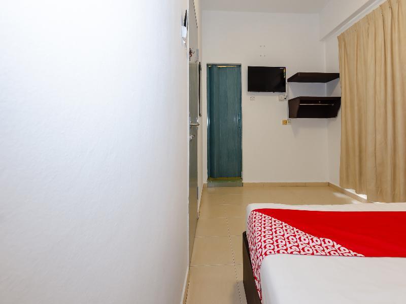 Oyo 1090 Hollitel Hotel Melaka Zewnętrze zdjęcie